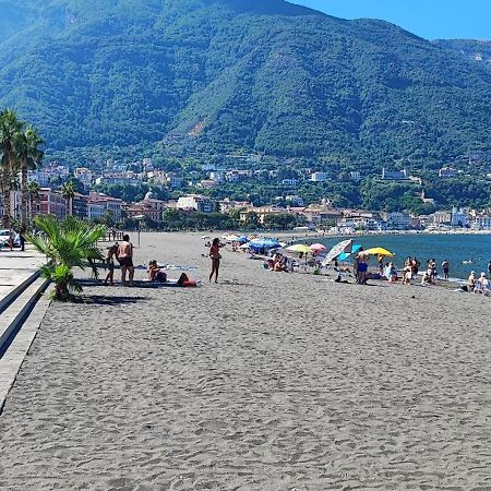 Apartament Lilly'S House Castellammare di Stabia Zewnętrze zdjęcie